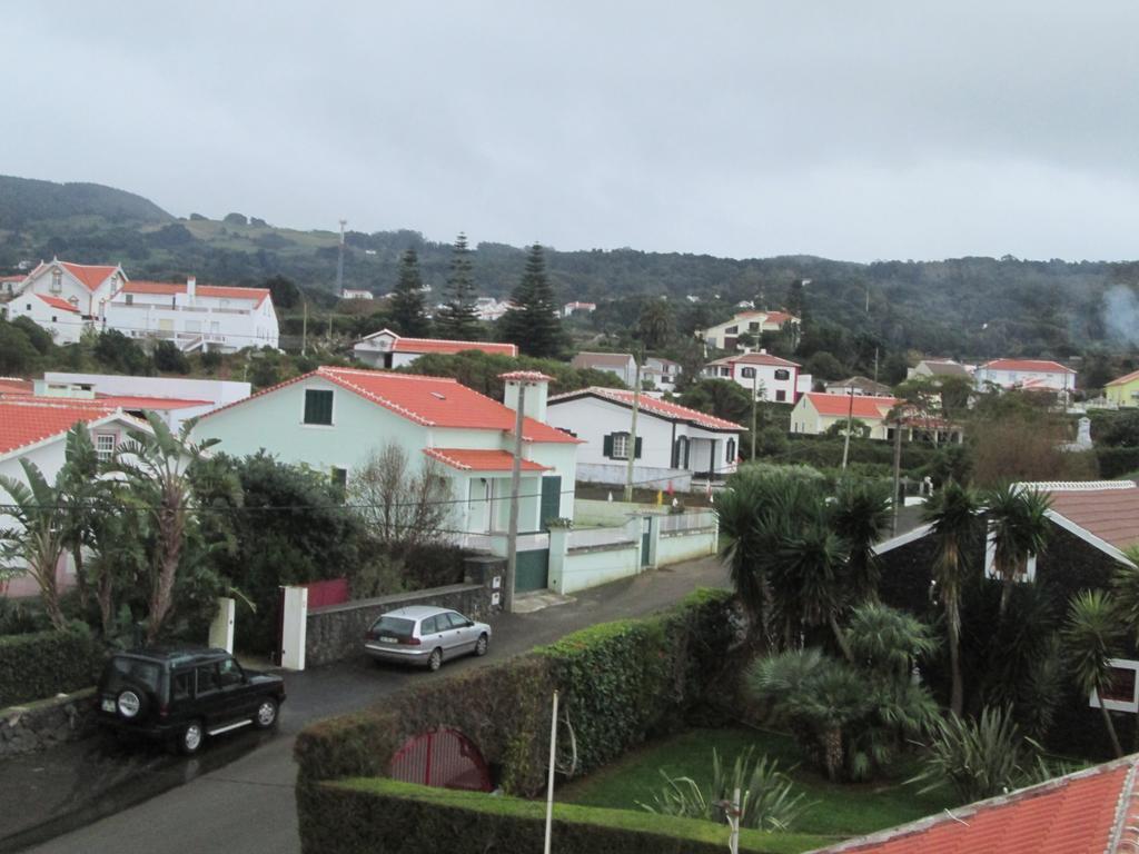 Vivenda "Porto De Abrigo" Villa Biscoitos  Dış mekan fotoğraf